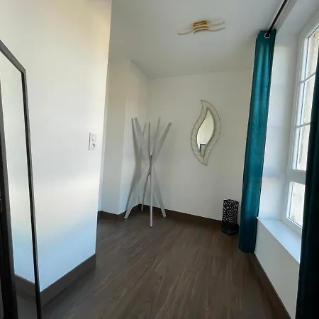 Captain Yoo - Ginkgo Biloba - Cocon Moderne Sur Le Port 페캉