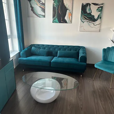 Captain Yoo - Ginkgo Biloba - Cocon Moderne Sur Le Port *